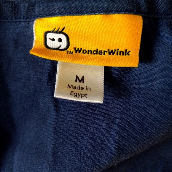 Wonderwink scrubs top ,womens M - Picture 2 of 2